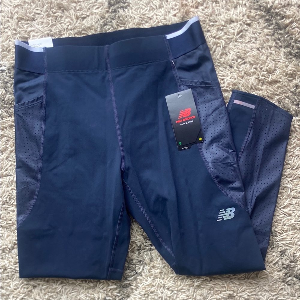 New Balance Women’s Q Speed Fuel Tight Leggings